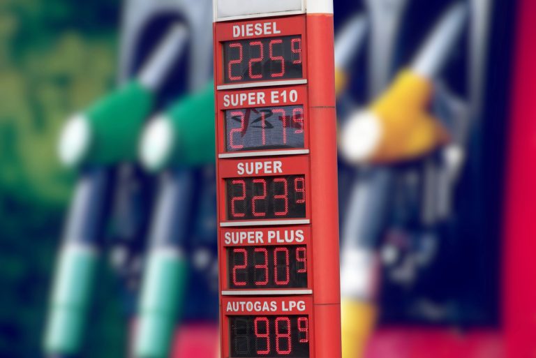 depositphotos-552540070-xl-768×513-1
